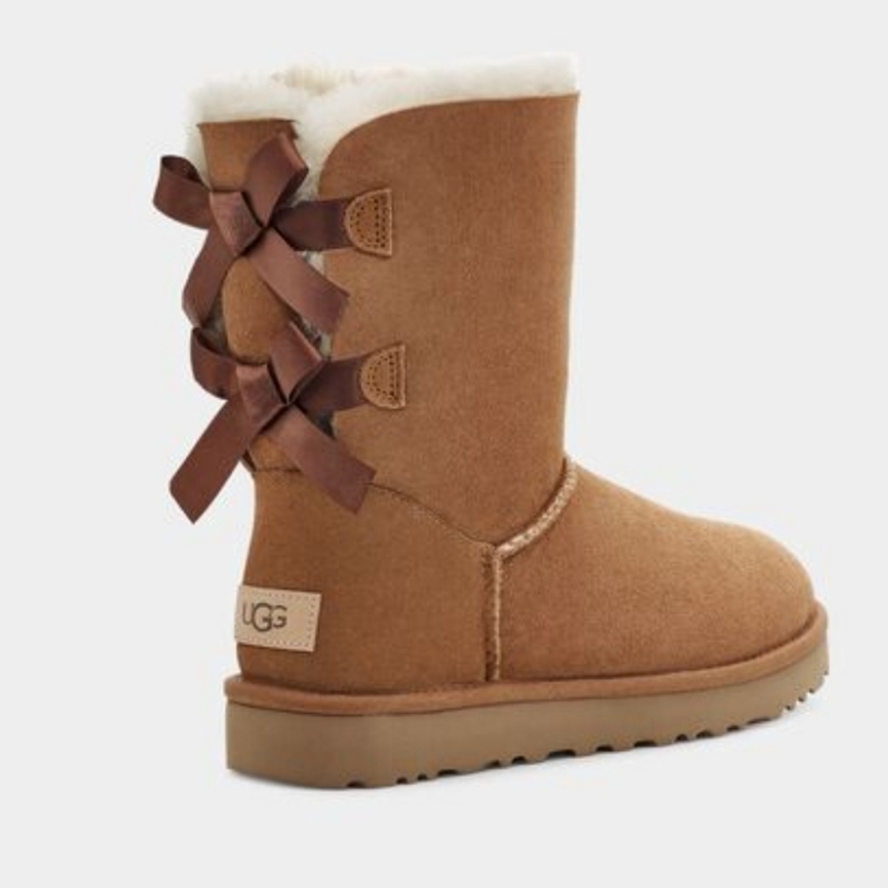 Ugg Bailey Bow II boot